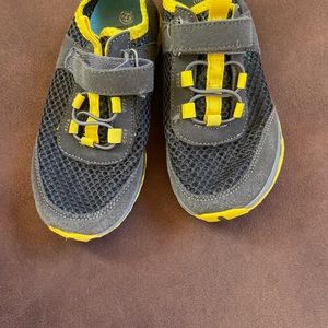 CIOR Kids Sneakers Boys Girls Lightweight Sport Shoes for Running Walking Water